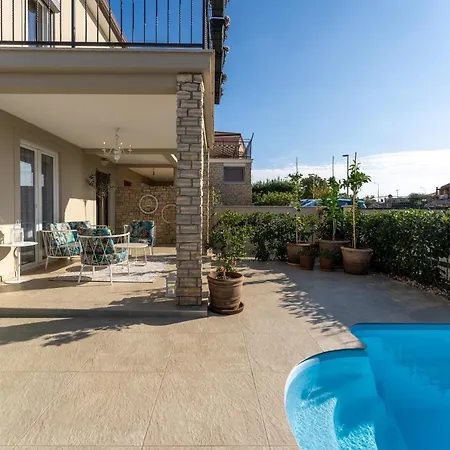 Villa Summer *